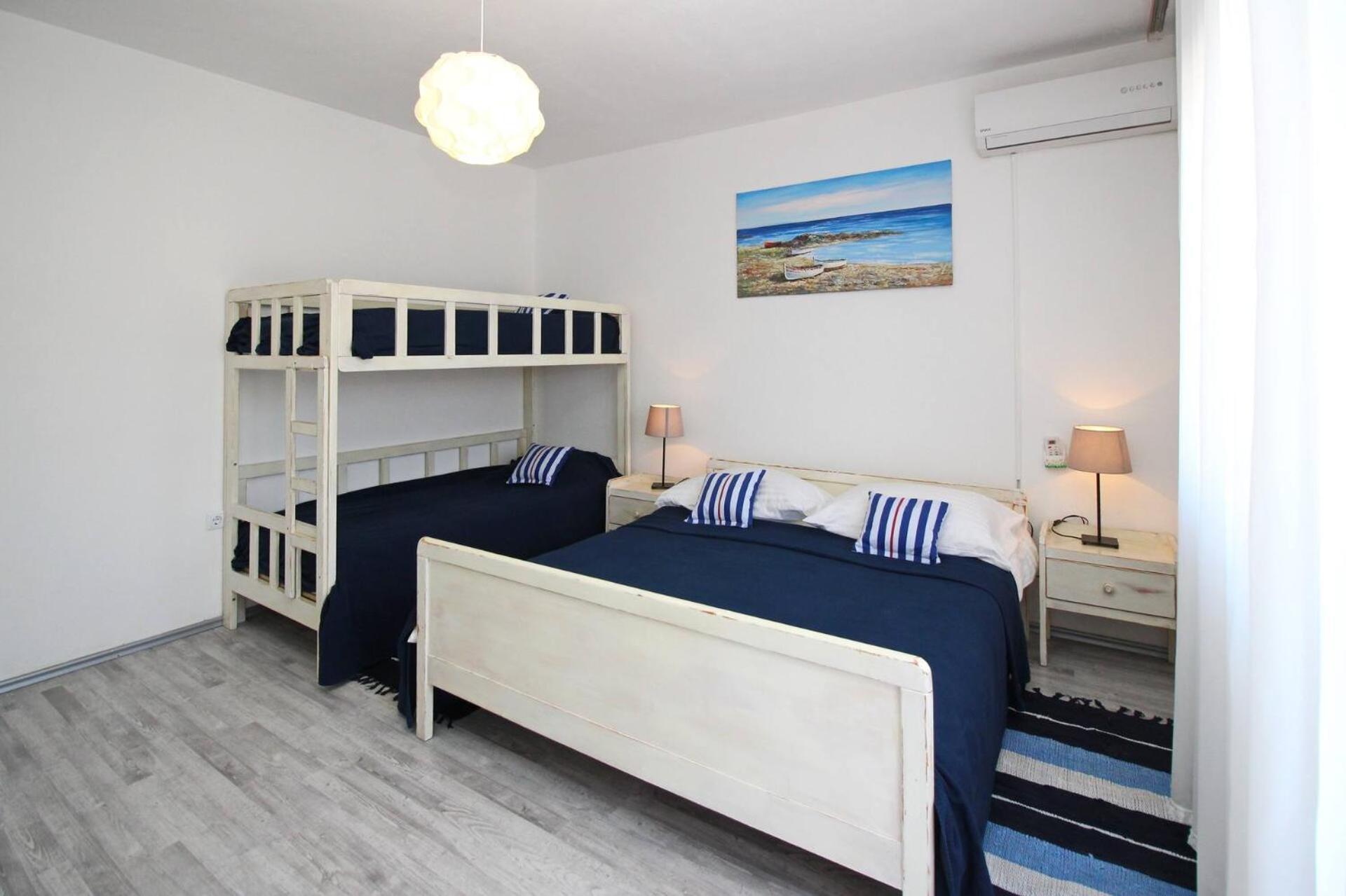 Apartments Rozanda Башка Экстерьер фото